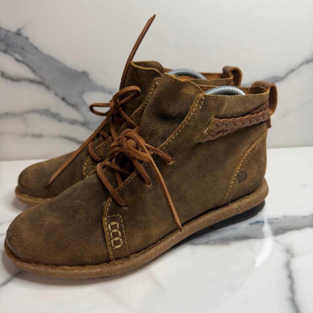 Born Women's Brown Suede Temple Chukka Ankle Boots Sz 7.5 Comfort Minimalist - Picture 3 of 7